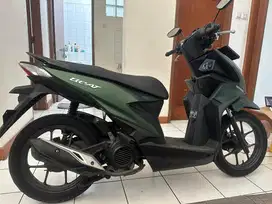 Honda Beat Deluxe CBS 2023