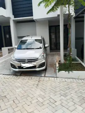Jual mobil second
