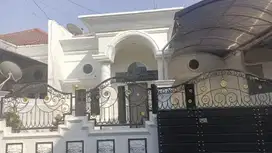 RUMAH PLOSO DEKAT GALAXI MALL RAYA MERR DARMAHUSADA KENJERAN SURABAYA
