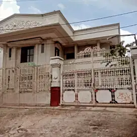 Dijual rumah kos dan tempat usaha strategis Jebres Solo