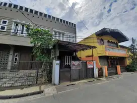 Rumah untuk usaha (Ruko) di kiaracondong deket kiara artha park