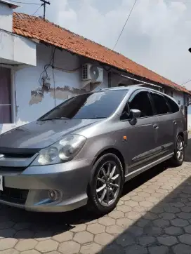 Dijual Cepat! Honda STREAM 2004 Matic 3 Baris - Mulus Siap Pakai
