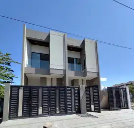Tenggilis ‼️Jual Rumah Baru Dekat Ubaya