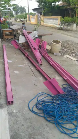 Produsen pintu harmonika