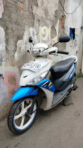 Bissmillah dijual motor Yamaha Mio j 2012 istimewa
