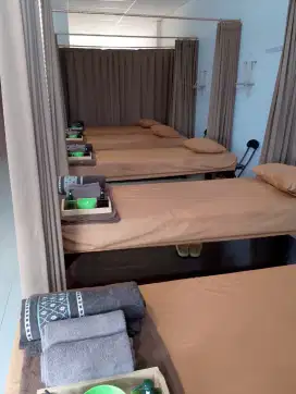 Take over usaha family Reflexology & Cafe