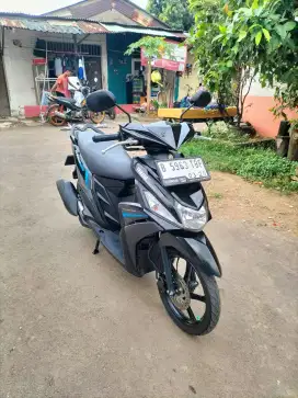 Bissmillah dijual motor Yamaha Mio M3 2019 istimewa