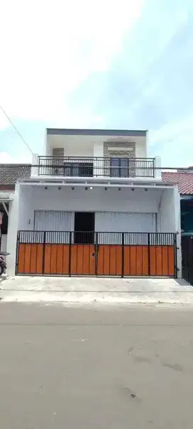 Rumah Ruko di Jual Lokasi Strategis Jalan utama Reni Jaya