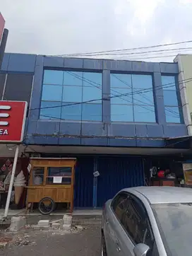 Ruko Strategis pinggir jalan raya di Klender Duren sawit Jaktim