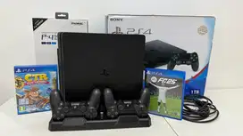 Ps4 slim 1 TB Original (offline/online) free kaset/BD