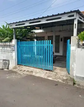 Dijual cepat rumah di kedung badak jl soleh iskandar bogor utara