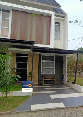 Dijual rumah metland transyogi. Dekat mall