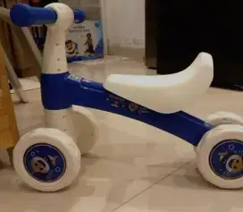 Sepeda balita 1 Thn mndorong kemampuan keseimbangan mudah balance bike