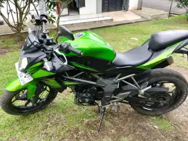 Dijual motor Kawasaki Z250 SL, sesuai foto