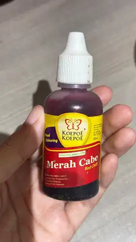Kopoe kopoe warna merah cabai