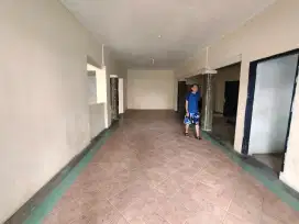 Disewakan ruko luas 300m2 strategis kota Bandung