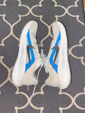 NIKE SIZE 42,5. JUAL CEPAT BU