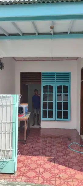 SEWA Rumah jl. serimpi 2 no 294 depok 2 tengah