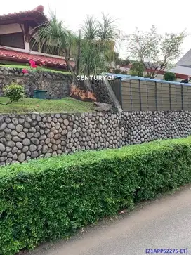 Dijual Rumah Hook Asri Dan Lokasi Samgat Strategis Di Sektor 2