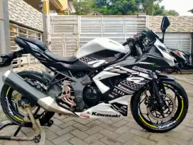 Kawasaki Ninja 250cc motor sehat mesin segel keterangan detail dibawah