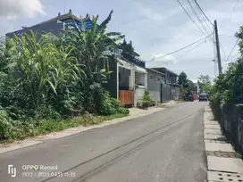Tanah 150m2 jln 6 mtr di Sempidi dekat Puspem Badung Bali