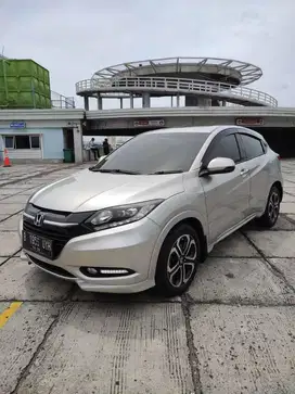 (Promo Tdp 18jt) Honda HRV 1.8 Prestige AT 2015 Silver (Free BBN JKT)