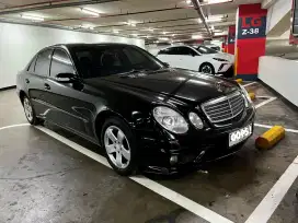 Mercedes-Benz Mercy W211 E200K 1.8 AT 2003 ISTIMEWAH PAJAK ON