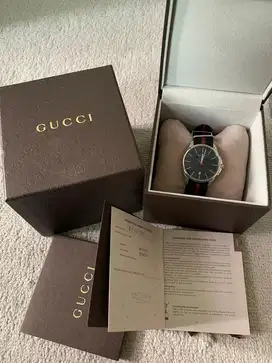Jam Tangan Gucci G-Timeless Large Slim YA126321 Quartz