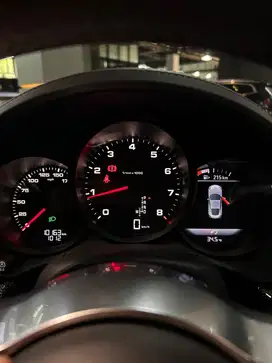 Porsche 718 2022 Bensin
