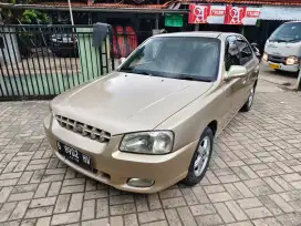 Hyundai verna 2002 lengkap