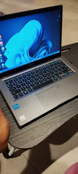 Laptop Asus i3 10th gen 2021