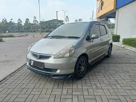 Honda Jazz 2005 Bensin