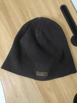 Kupluk Kecil Warna Hitam