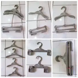 Aneka hanger baju baby