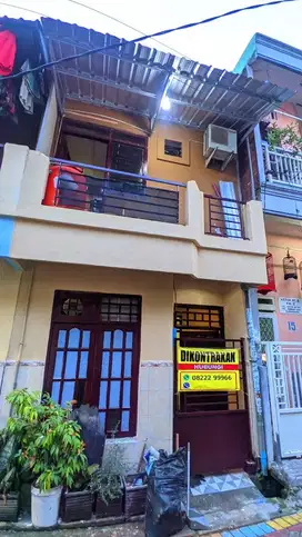 Dikontrakan rumah 2 lantai