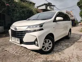 TOYOTA AVANZA E 1.3 MT 2019 PUTIH , NO MINUS ,KENDARAAN SEPERTI BARU!