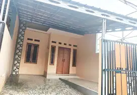 Rumah Siap Huni Bebas Banjir Akses Jalan Mobil Dekat Stasiun Cakung