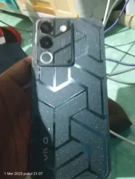 Di jual vivo V 29 E lengkap