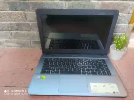 Asus x441ub Core i3 gen 7/dual VGA Nvidia mx110/SSD256/kerja dan game