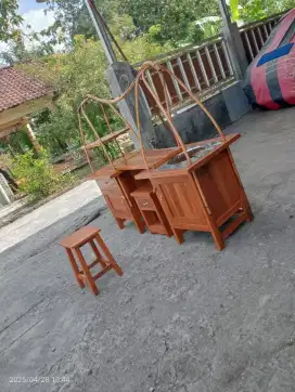 Grobak Pikulan soto sate gule