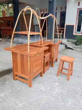 Gerobak Pikulan soto sate gule