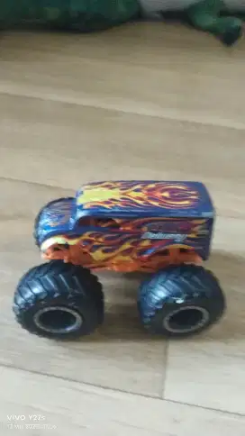 Mainan Hot wheels
