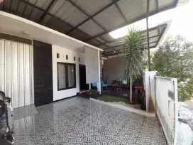 Murah dijual rumah siap pakai permata garden ngaliyan
