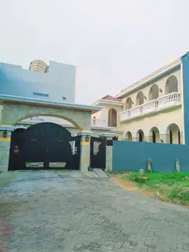 Dijual Rumah Mewah Pakuwon City Cluster Villa Reviera, Surabaya