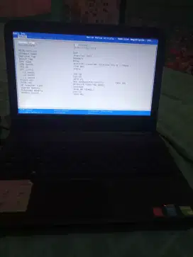 Laptop Dell Inspiron 3437