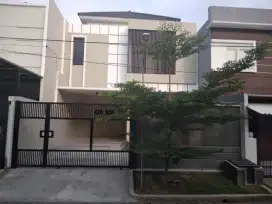 Tenggilis ‼️Jual Rumah Baru Dekat Ubaya