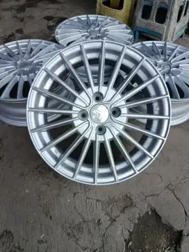 Velg Mobil ORIGINAL Suzuki Swift GT3 R16 Pcd 4x100