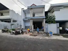 DIJUAL KOST ELITE  18 KAMAR JLN MERPATI MONANG MANING DENPASAR BARAT
