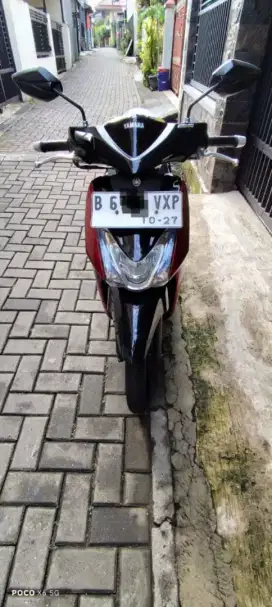 Yamaha Mio S 125 merah marun