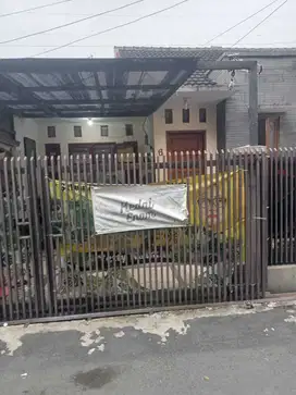 Di jual rumah minimalis hargai bawah pasaran di regol